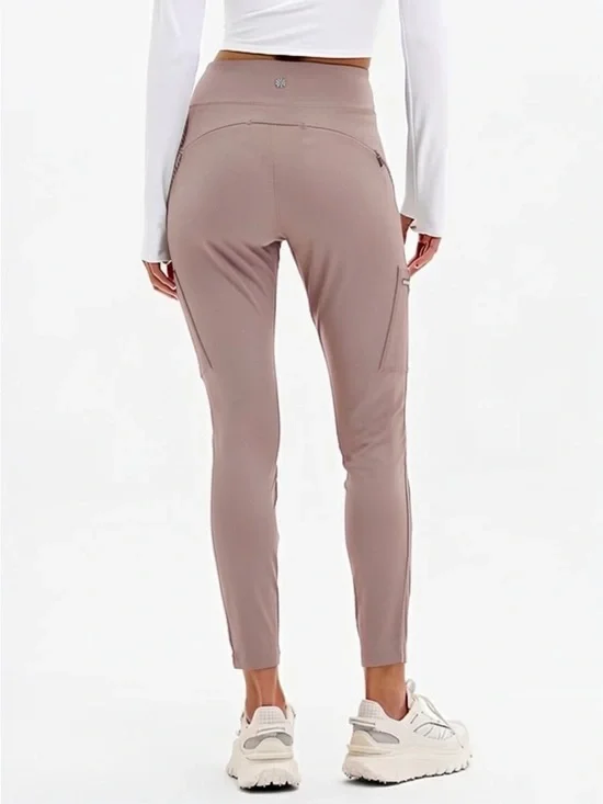 ATHLETA - Headlands Hybrid Cargo Tight - Blush Beige - Picture 5 of 7